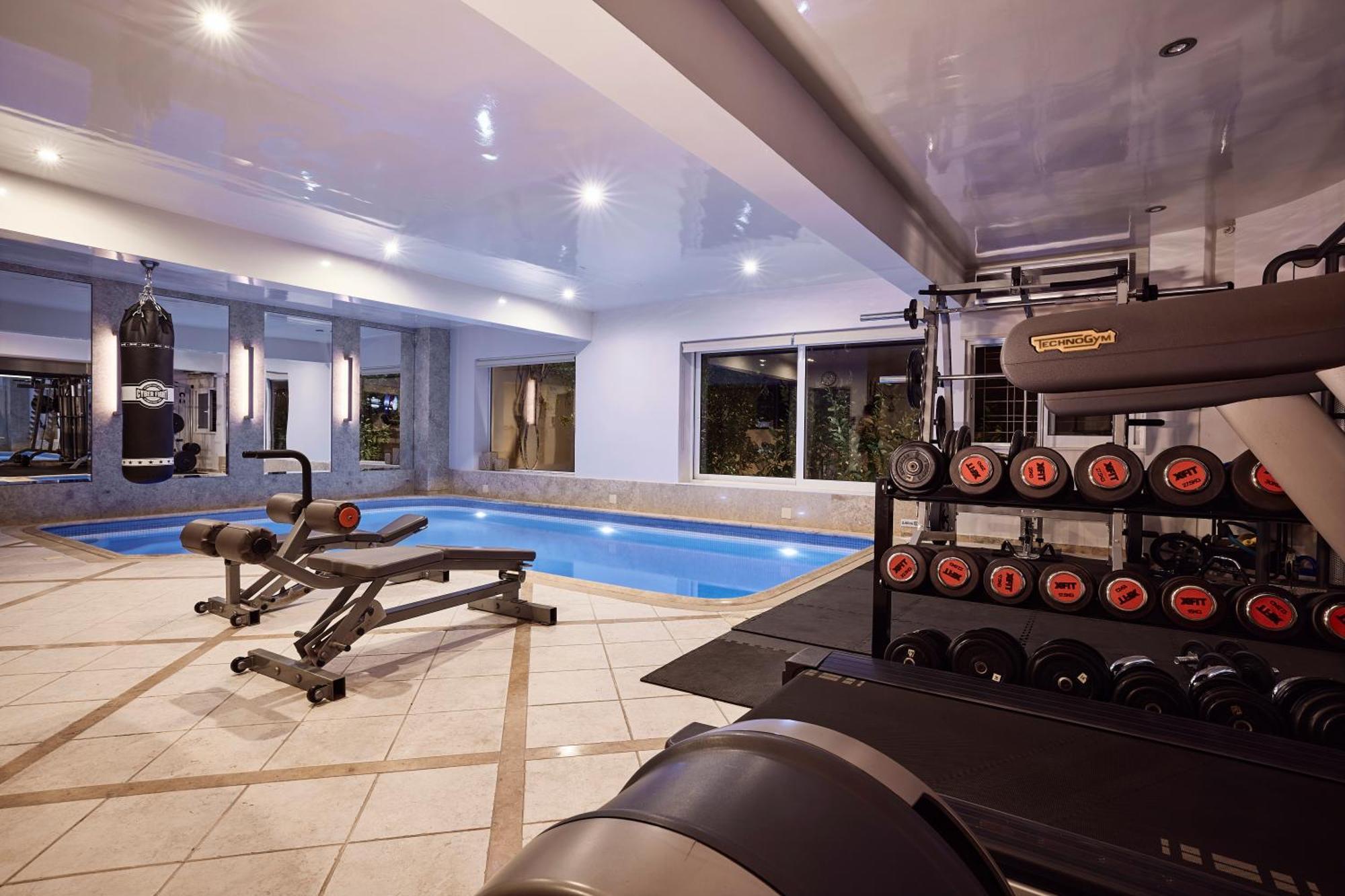 Apartment Elaia Luxury Residences